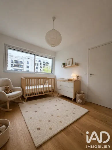 Apartment in Suresnes (92150)