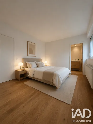 Apartment in Suresnes (92150)