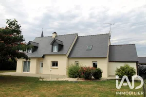 Detached house in Ducey (50220)
