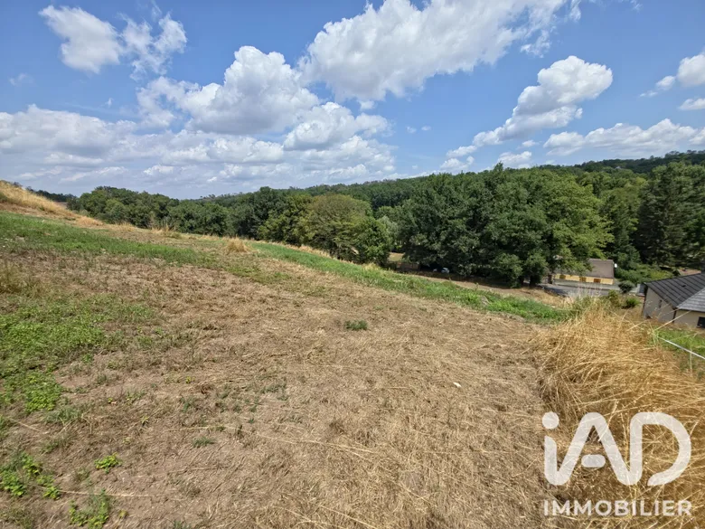 Terrain à bâtir à Brive-la-Gaillarde (19100) · 71 800 €