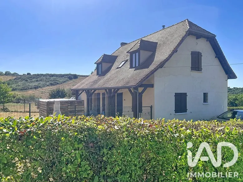 Maison 5 pièces 151 m² · à Portet · 151 m² · 215 000 €