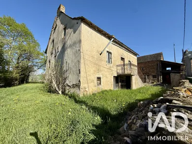 Maison de campagne à Sauveterre-de-Rouergue (12800)