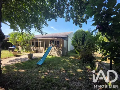 Maison à Bouchemaine (49080)