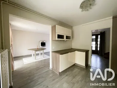 Maison à Châlons-en-Champagne (51000)