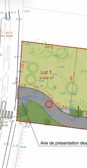 Building plot in Saint-Martin-de-Hinx (40390)