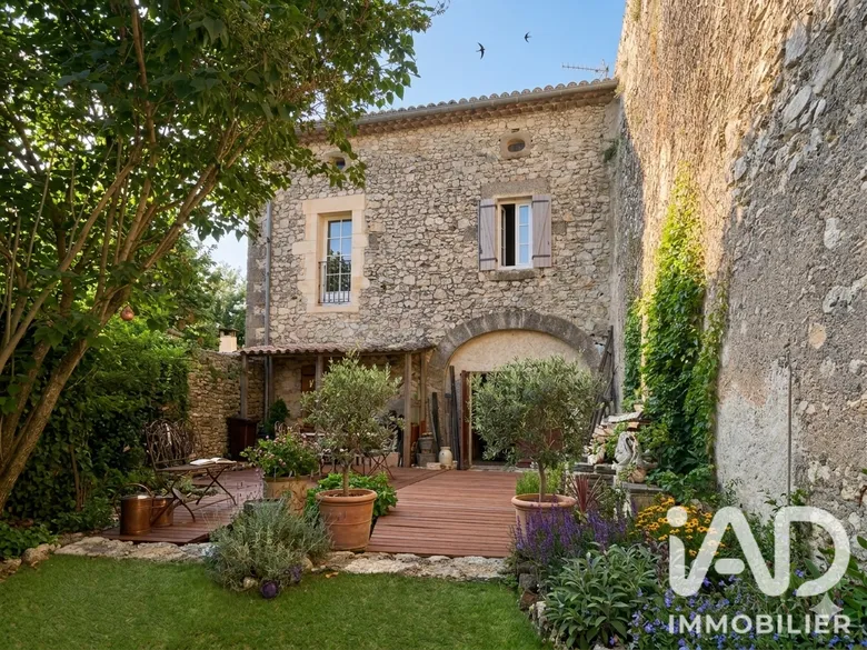 Maison 6 pièces 110 m² · à Lussan · 110 m² · 269 000 €