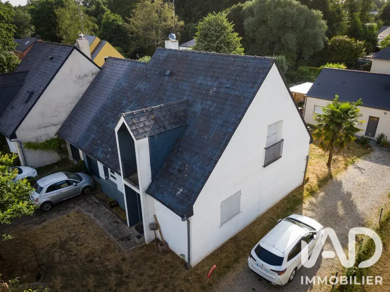 Maison 6 pièces 117 m² · à Saint-Étienne-de-Montluc · 117 m² · 317 500 €