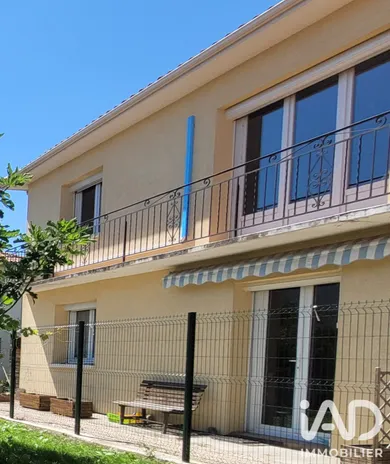 Building in Tarbes (65000)