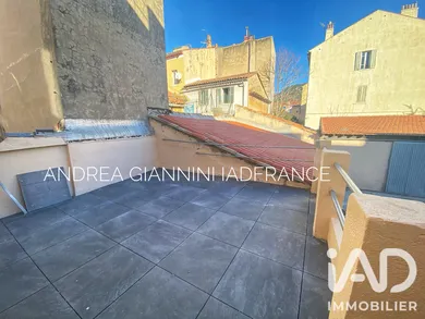 Duplex à Toulon (83000)