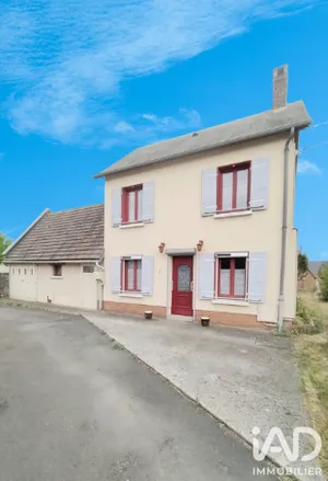 Maison de village à Esquennoy (60120)