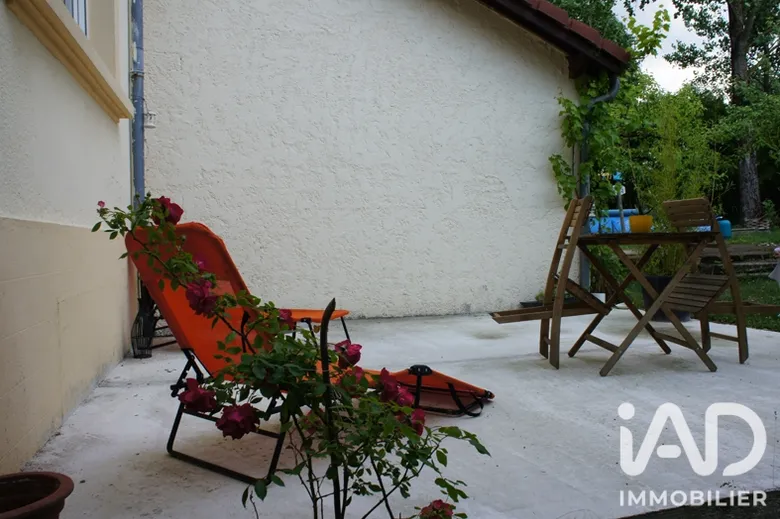 Maison 8 pièces 137 m² · à Sainte-Marie-aux-Chênes · 137 m² · 280 000 €