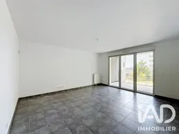 Apartment in Bordeaux (33300)