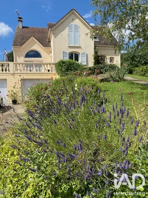 Maison d'architecte à Villejust (91140)