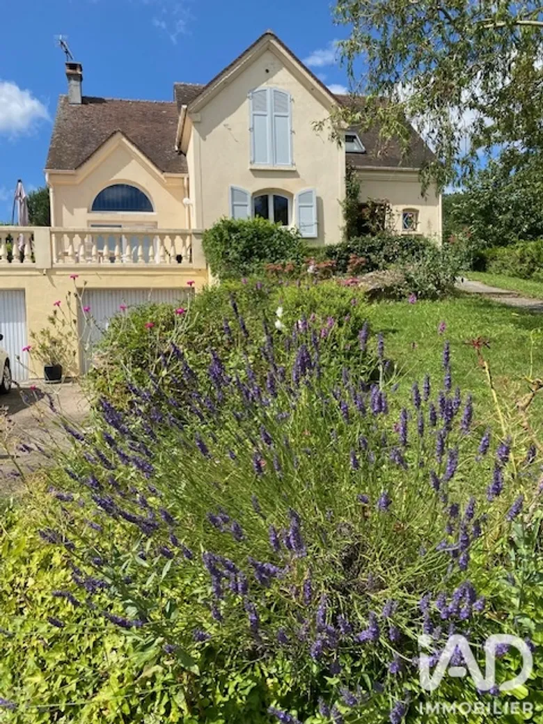 Maison 5 pièces 152 m² · à Villejust · 152 m² · 550 000 €