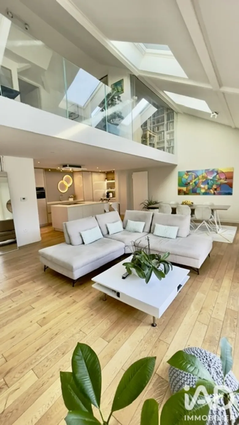 Appartement 7 pièces 158 m² · à Vincennes · 158 m² · 1 670 000 €