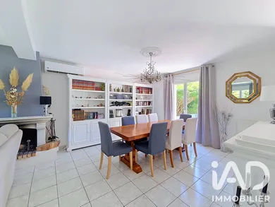 Traditional house in Serris (77700)