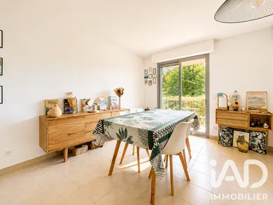 Appartement à Aix-en-Provence (13100)