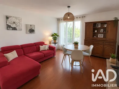 Apartment in Bordeaux (33200)