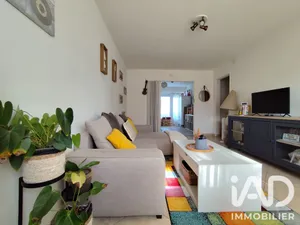 Apartment in Saint-Jean-de-la-Ruelle (45140)