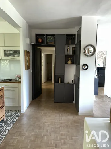 Apartment in Aix-en-Provence (13100)
