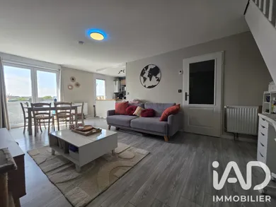 Duplex à Fleury-les-Aubrais (45400)