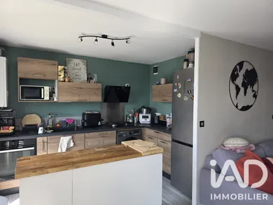Duplex à Fleury-les-Aubrais (45400)