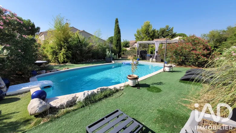 Maison 5 pièces 122 m² · à Maubec · 122 m² · 549 000 €