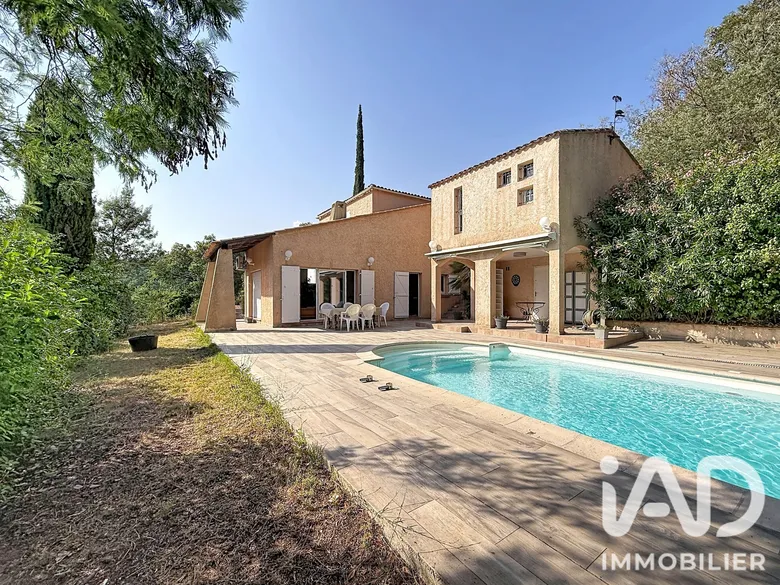 Maison 6 pièces 142 m² · à Les Adrets-de-l'Estérel · 142 m² · 649 000 €