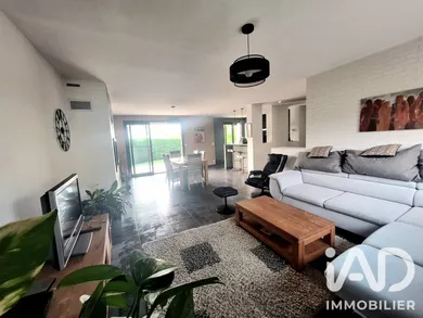 House in Odos (65310)