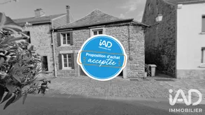 Maison de village à Montigny-sur-Meuse (08170)