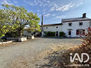 Maison de campagne à BREUIL SOUS ARGENTON (79150)