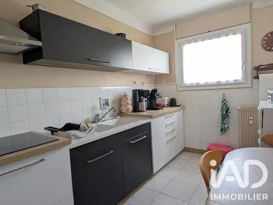Apartment in Châlons-en-Champagne (51000)