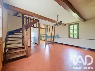 Maison de village à Pierrecourt (76340)