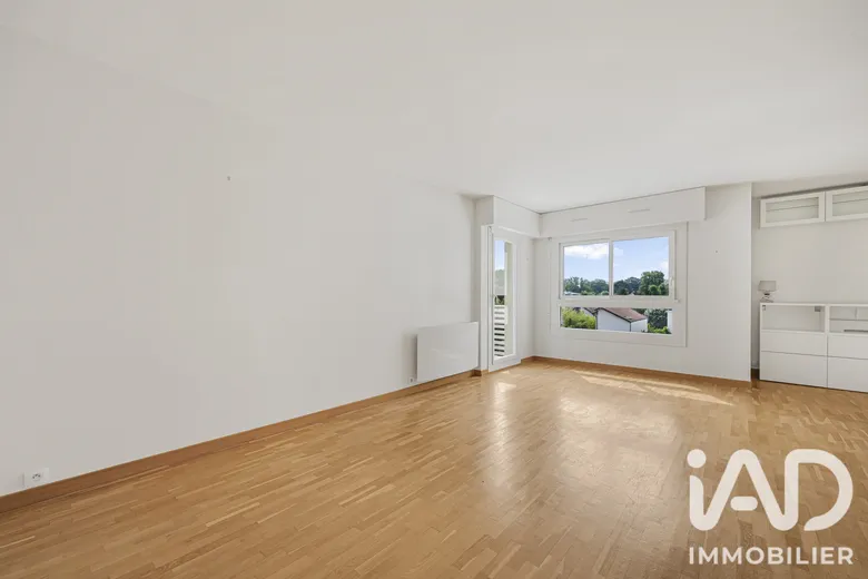 Appartement 4 pièces 100 m² · à Le Vésinet · 99,7 m² · 649 000 €