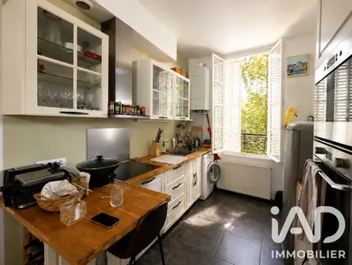 Townhouse in Les Loges-en-Josas (78350)