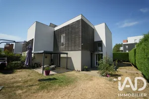Pavillon à Moissy-Cramayel (77550)