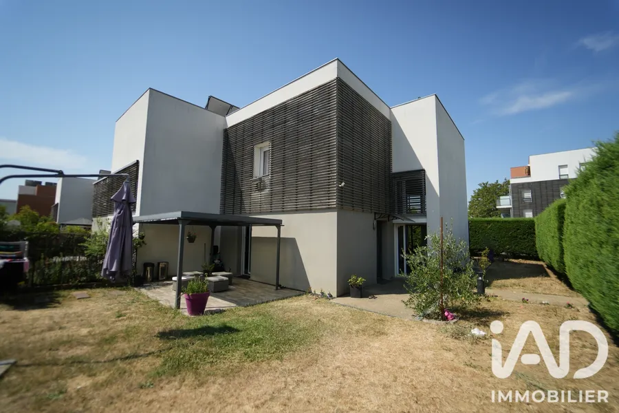 Pavillon à Moissy-Cramayel (77550) photo 3