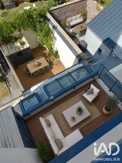 Apartment in Croix (59170)