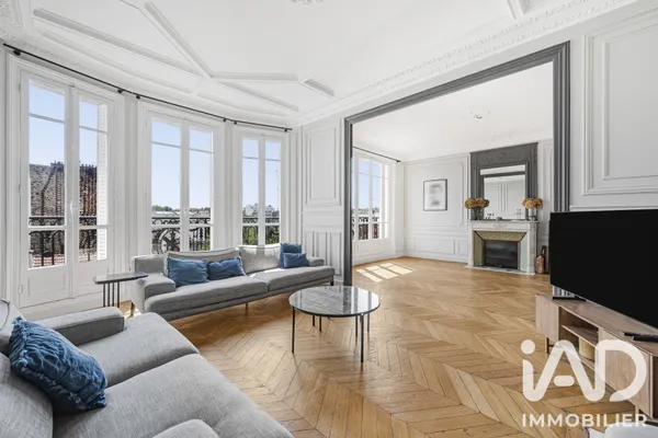 Appartement à Charenton-le-Pont (94220) photo 2