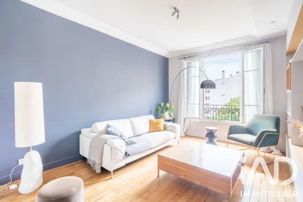 Appartement à Courbevoie (92400) photo 2