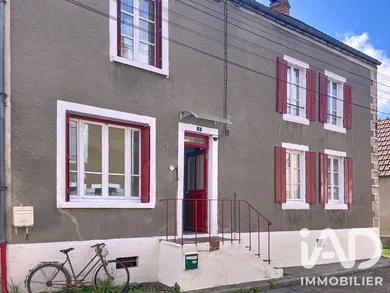 Maison de village à Arcy-sur-Cure (89270)