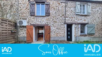 Townhouse in Saint-Vrain (91770)