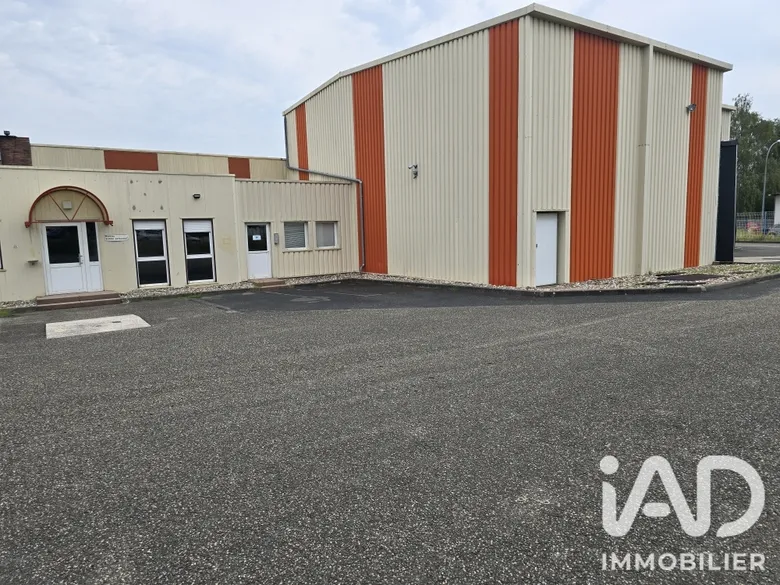Murs commerciaux à Sarrebourg (57400) · 400 m² · 1 296 752 €