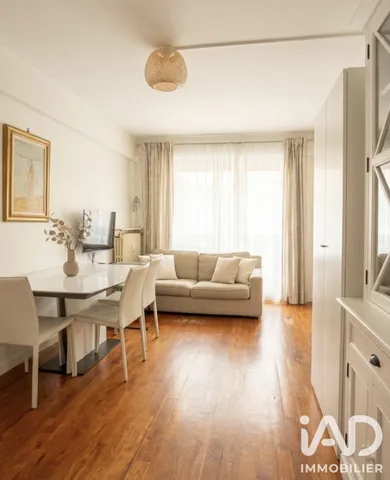 Appartement à Paris (75016)
