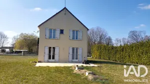 Maison de campagne à Saint-Lupien (10350)