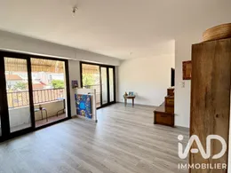 Apartment in Toulon (83000)