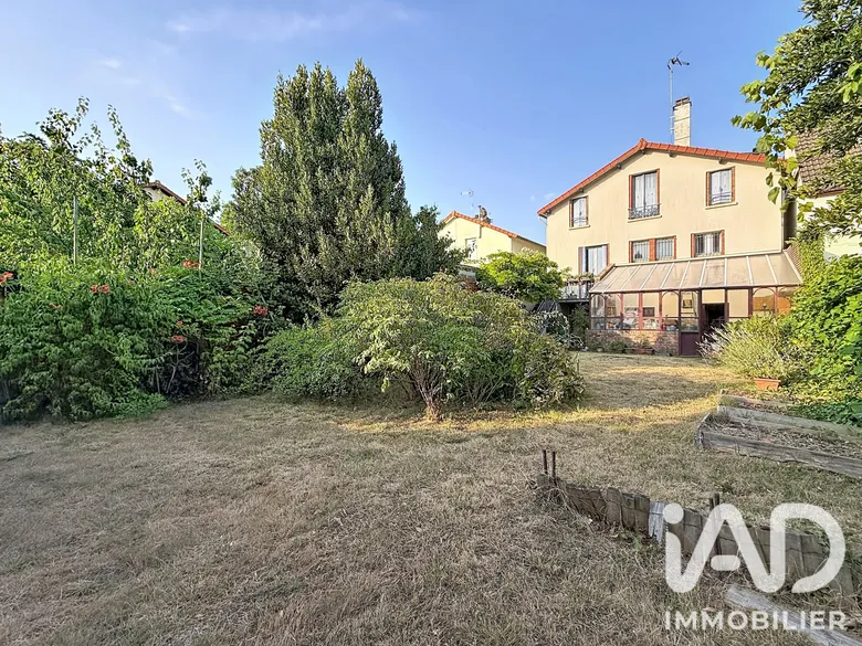 Maison 5 pièces 142 m² · à Orly · 142 m² · 399 900 €
