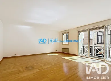 Apartment in Lille (59800)