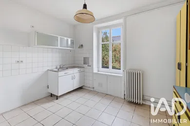 Apartment in NANTES (44000)