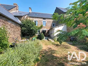 Maison de village à Trans-la-Forêt (35610)